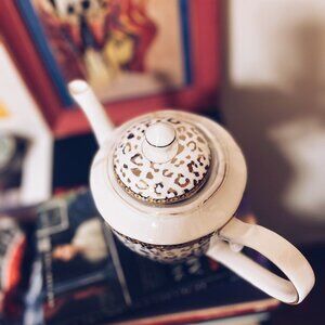 Grace Teaware Fine Porcelain Gold & White Leopard Print Teapot w/ Lid/ New